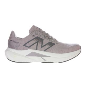 New Balance Fuelcell Propel v5